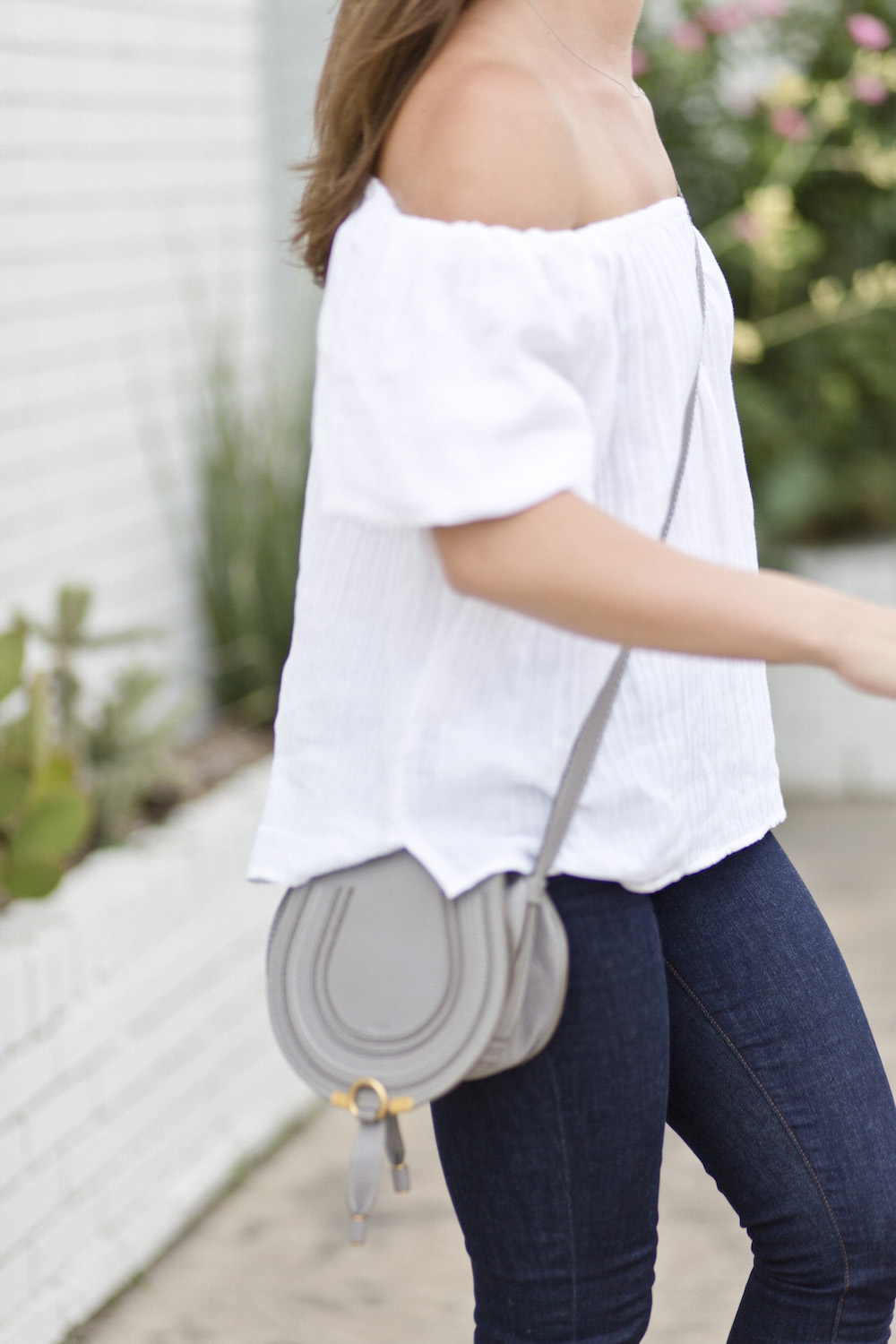 OfftheShoulder_10